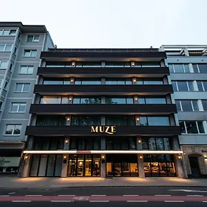 4* Hotel Muze - Handwritten Collection