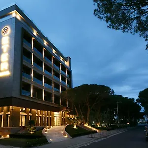 **** Hotel Eter Albanië